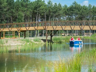 Bateau Electrique Le Bois aux Daims