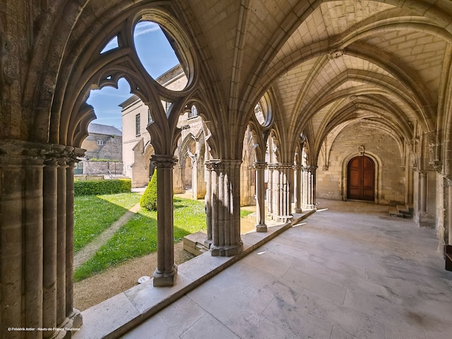 Abbaye de Saint LégerLe Lac d'Ailette