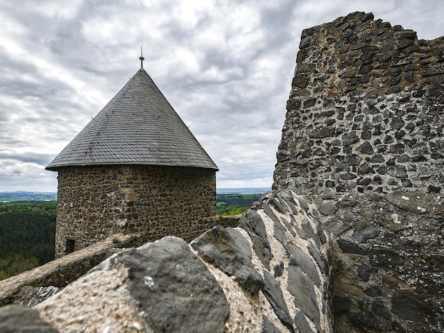 Burgruine NürburgDe Kempervennen