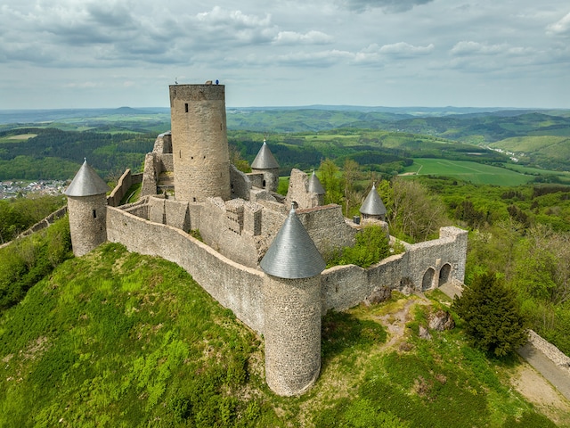 Burgruine NürburgPark Eifel