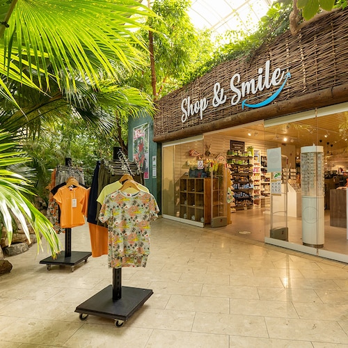 Photo Shop & Smile