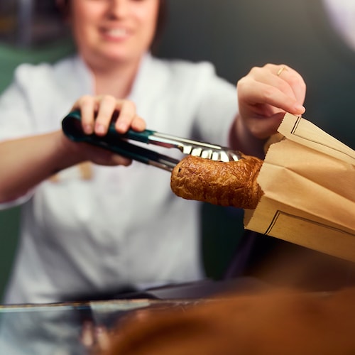 Photo Bread roll delivery