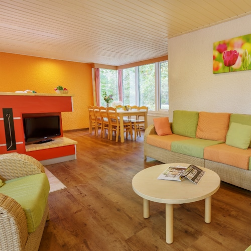Cottage Comfort